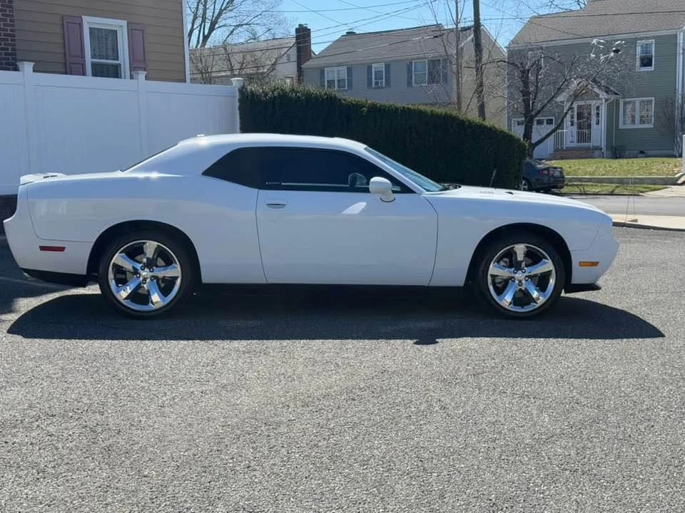 2011 Dodge Challenger 3rd Gen - Image 18 of 20