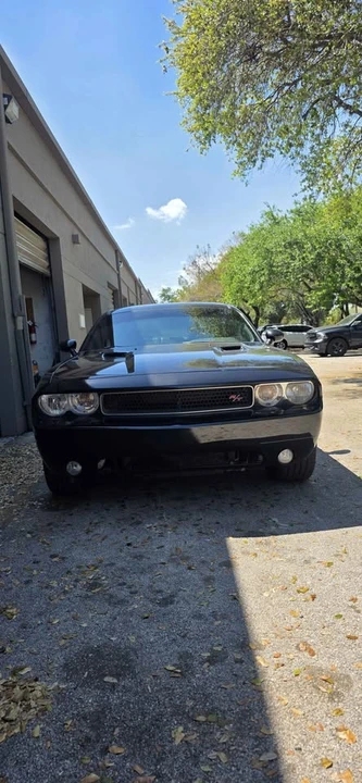 2011 Dodge Challenger 3rd Gen - Image 17 of 18