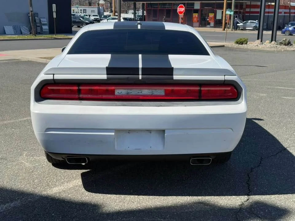 2011 Dodge Challenger 3rd Gen - Image 12 of 20