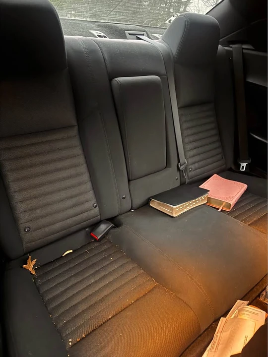 2011 Dodge Challenger 3rd Gen - Image 2 of 3