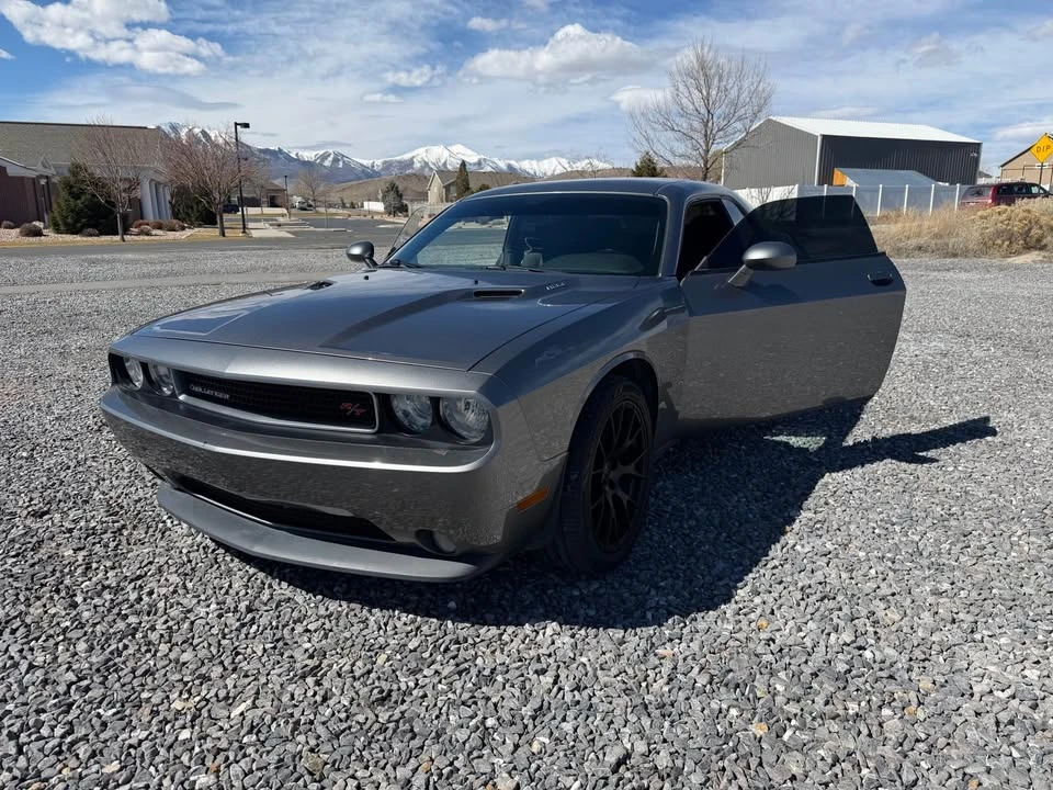 2011 Dodge Challenger 3rd Gen - Image 5 of 6