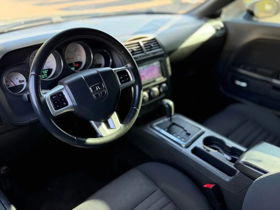 2011 Dodge Challenger 3rd Gen - Image 10 of 20