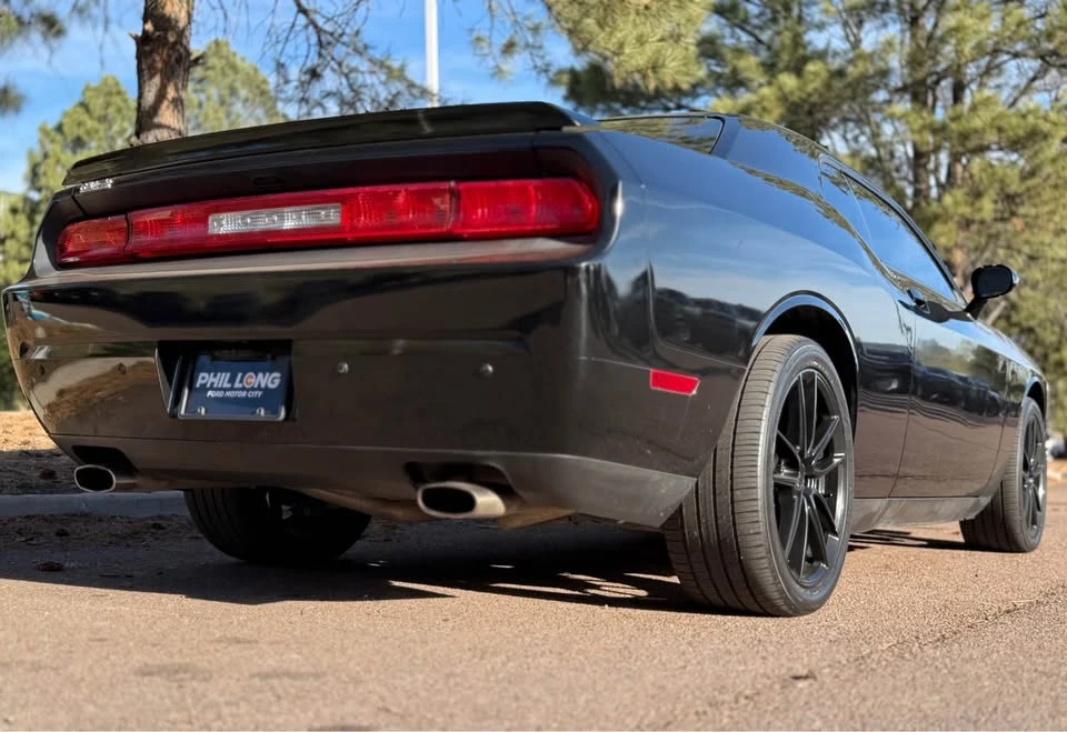 2011 Dodge Challenger 3rd Gen - Image 18 of 20