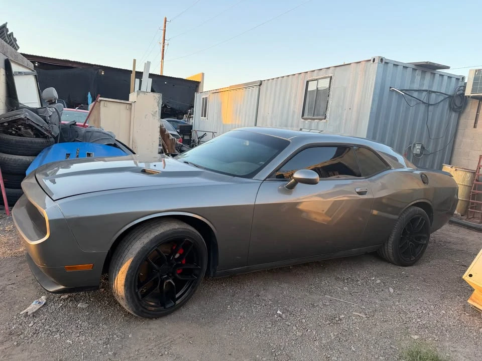 2011 Dodge Challenger 3rd Gen - Image 6 of 8