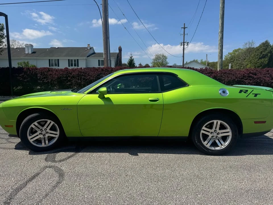 2011 Dodge Challenger 3rd Gen - Image 5 of 18