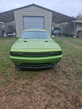 2011 Dodge Challenger R/T Coupe