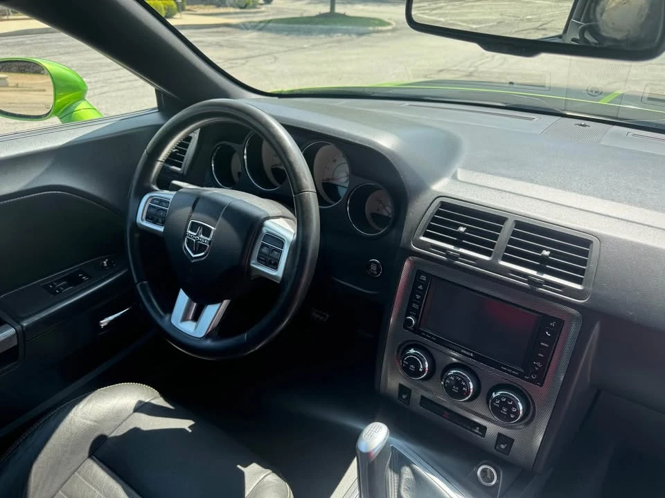 2011 Dodge Challenger 3rd Gen - Image 14 of 18