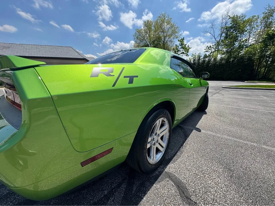 2011 Dodge Challenger 3rd Gen - Image 10 of 18