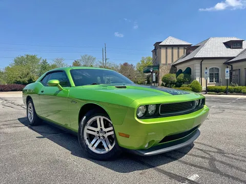 2011 Dodge Challenger R/T Coupe
