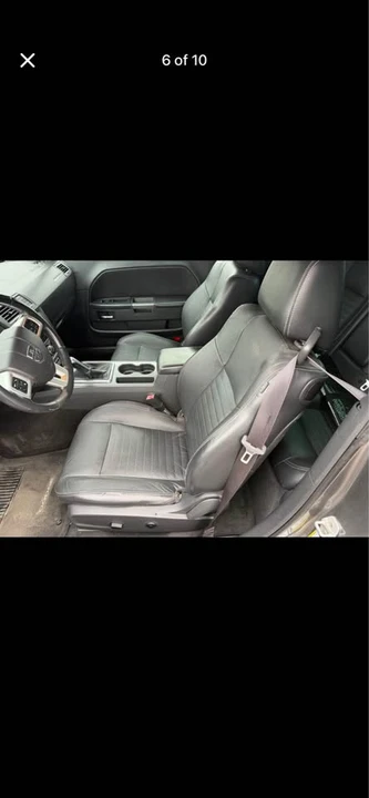 2011 Dodge Challenger 3rd Gen - Image 6 of 9