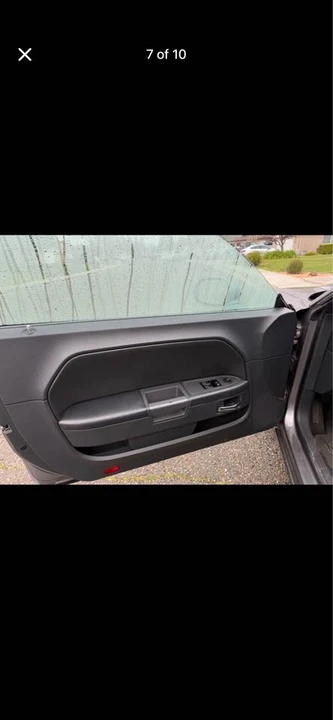 2011 Dodge Challenger 3rd Gen - Image 7 of 9