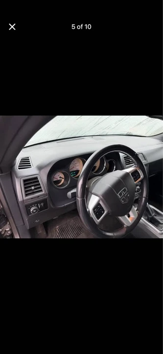 2011 Dodge Challenger 3rd Gen - Image 5 of 9