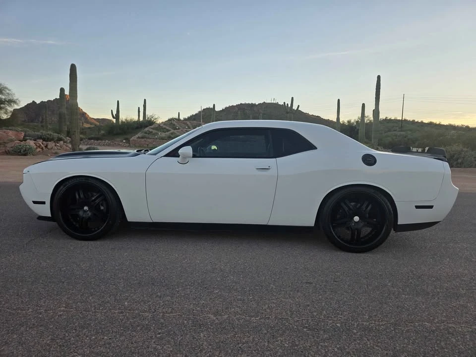 2011 Dodge Challenger 3rd Gen - Image 2 of 19