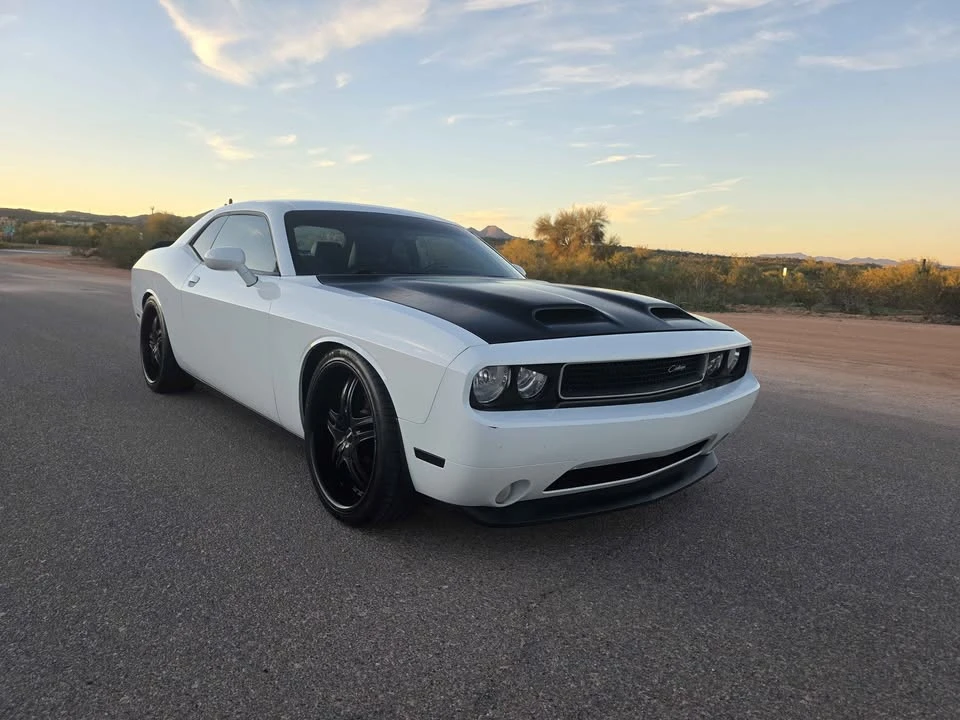 2011 Dodge Challenger 3rd Gen - Image 7 of 19