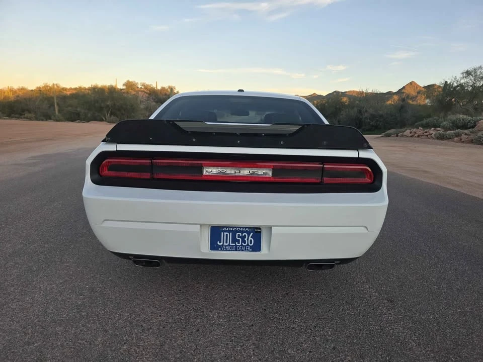 2011 Dodge Challenger 3rd Gen - Image 4 of 19