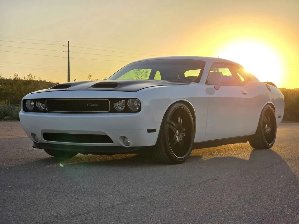 2011 Dodge Challenger 3rd Gen - Image 9 of 17