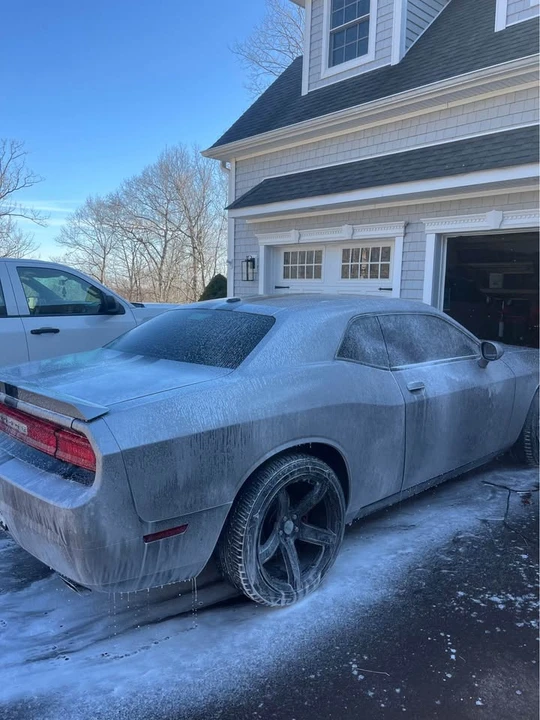 2011 Dodge Challenger 3rd Gen - Image 2 of 10