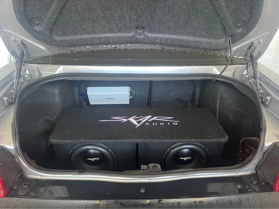 2011 Dodge Challenger 3rd Gen - Image 6 of 10