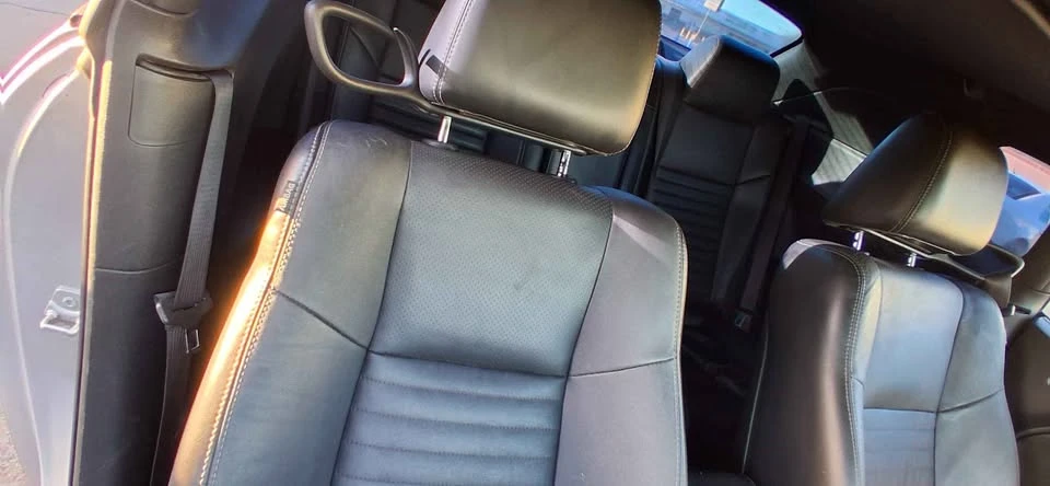 2011 Dodge Challenger 3rd Gen - Image 5 of 11