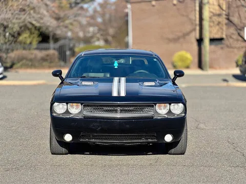 2011 Dodge Challenger R/T Plus Coupe