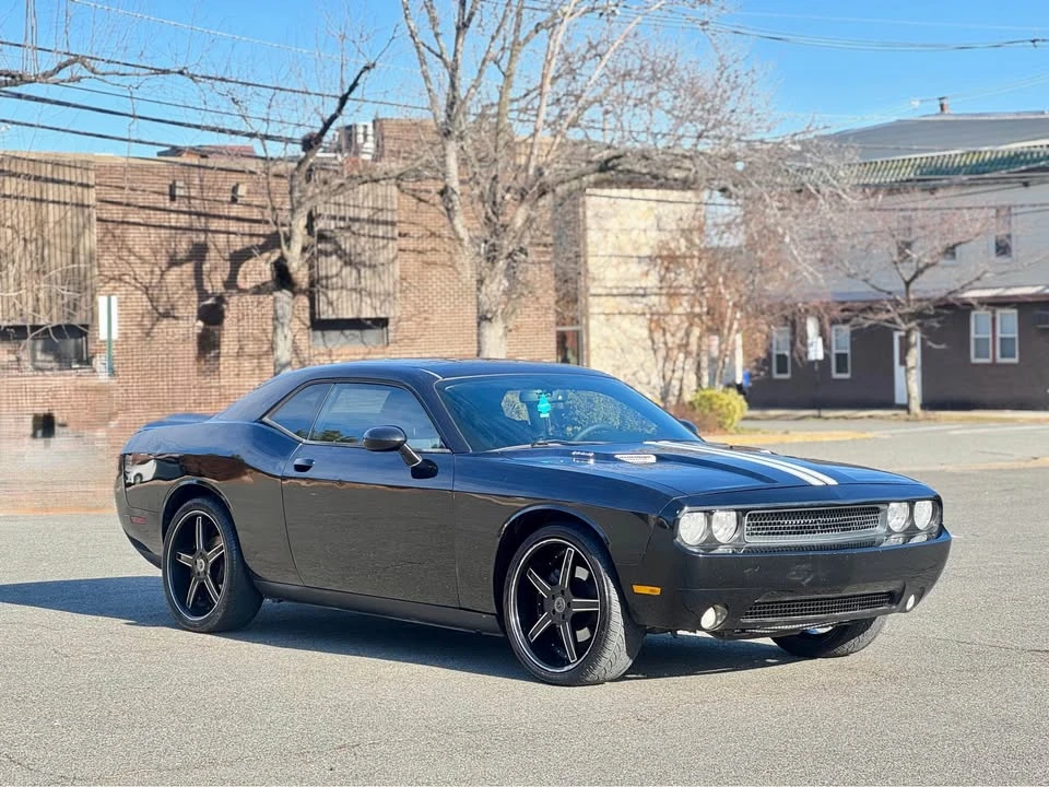 2011 Dodge Challenger 3rd Gen - Image 3 of 20
