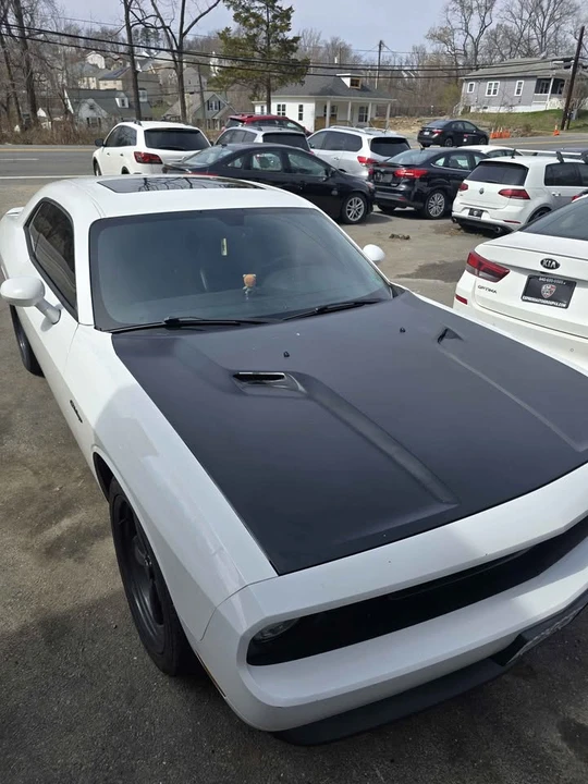 2011 Dodge Challenger 3rd Gen - Image 6 of 17
