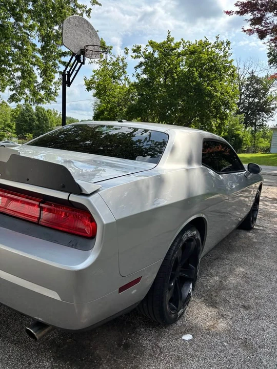 2011 Dodge Challenger 3rd Gen - Image 4 of 11