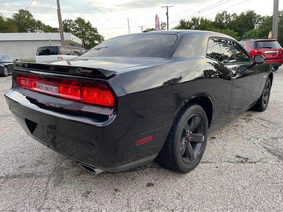 2011 Dodge Challenger 3rd Gen - Image 3 of 19