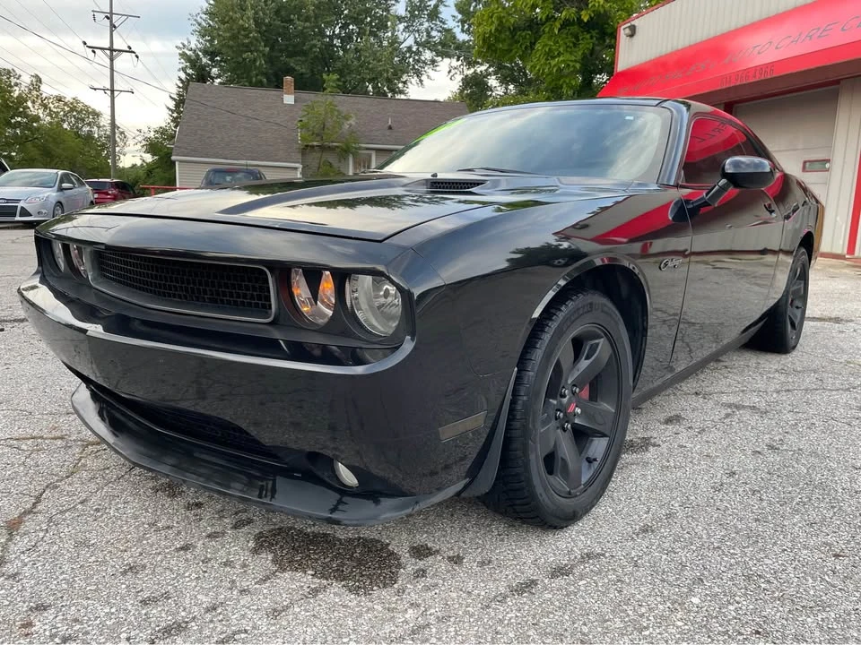 2011 Dodge Challenger 3rd Gen - Image 7 of 19