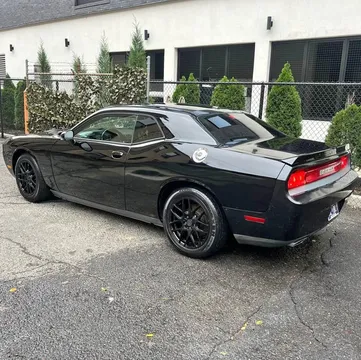 2011 Dodge Challenger SE Coupe