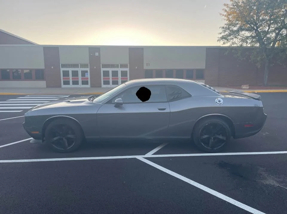 2011 Dodge Challenger 3rd Gen - Image 9 of 13