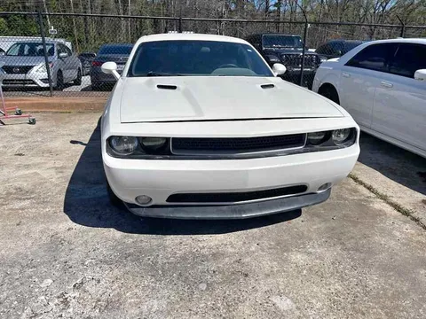2011 Dodge Challenger SE Coupe