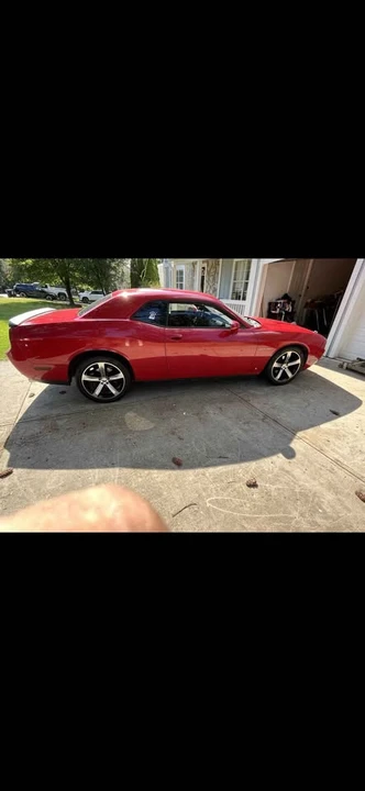 2011 Dodge Challenger 3rd Gen - Image 3 of 6