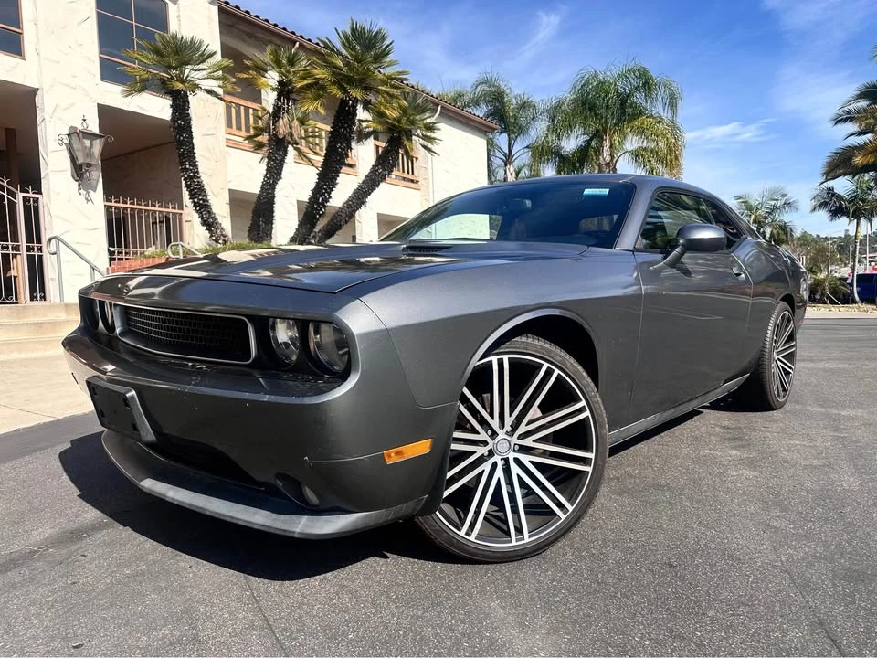 2011 Dodge Challenger 3rd Gen - Image 3 of 12