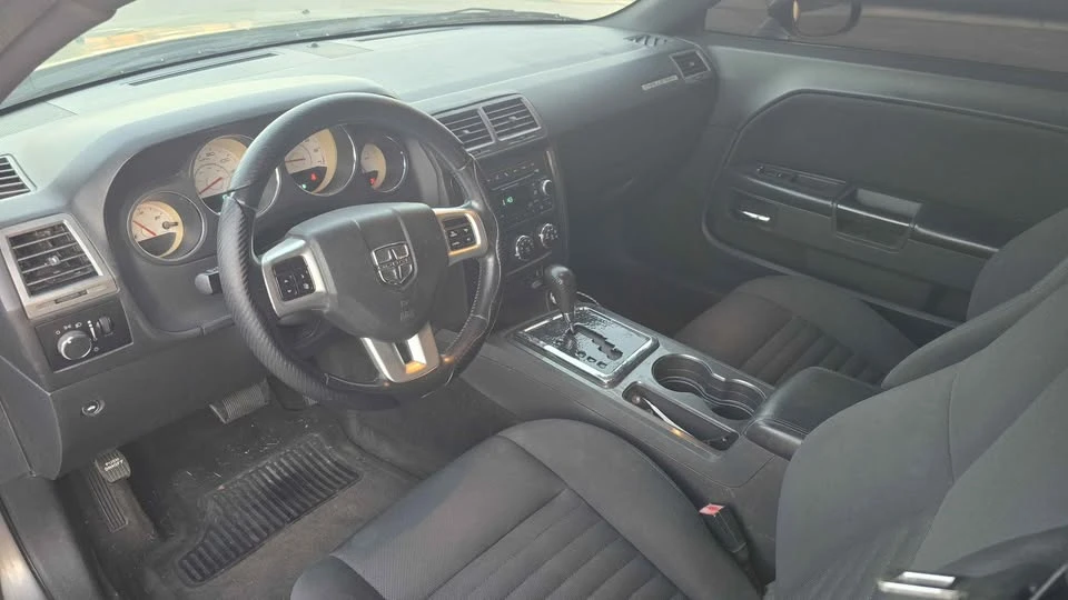 2011 Dodge Challenger 3rd Gen - Image 7 of 11