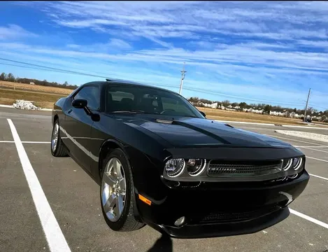 2011 Dodge Challenger SE Coupe