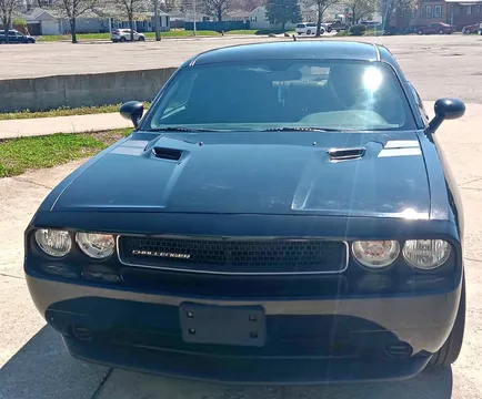 2011 Dodge Challenger SE Coupe