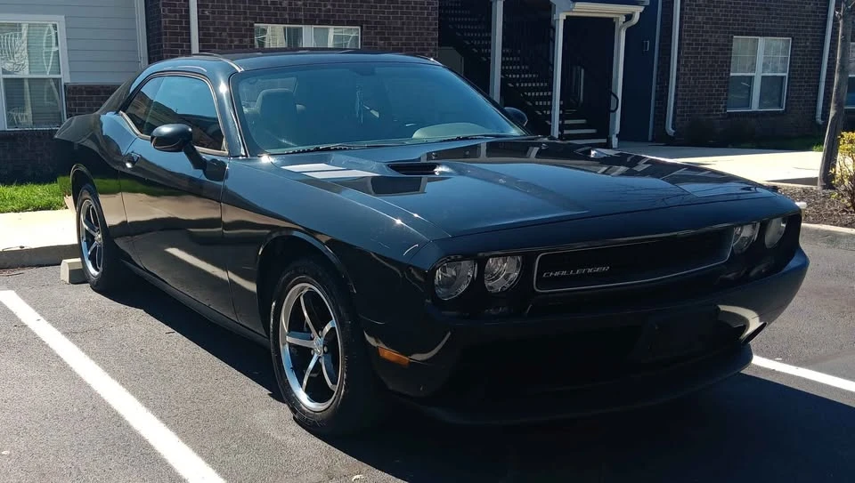 2011 Dodge Challenger 3rd Gen - Image 7 of 14