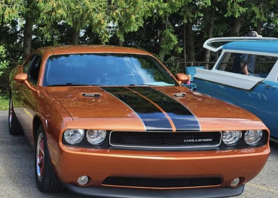 2011 Dodge Challenger 3rd Gen - Image 2 of 2