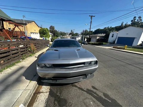 2011 Dodge Challenger SE Coupe