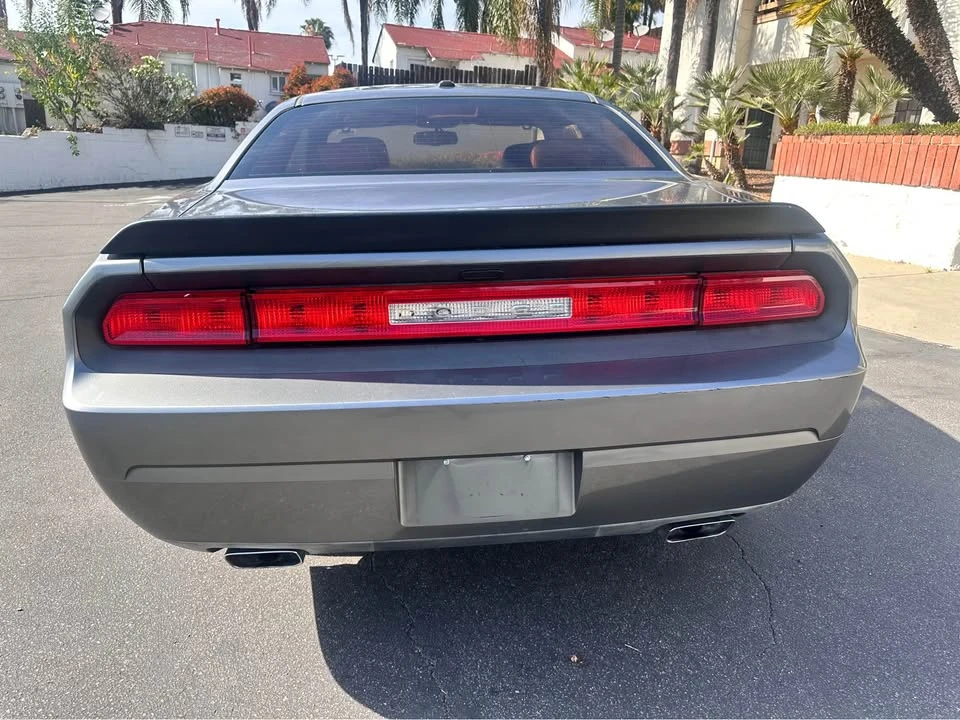 2011 Dodge Challenger 3rd Gen - Image 6 of 12