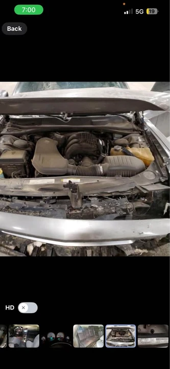 2011 Dodge Challenger 3rd Gen - Image 2 of 5