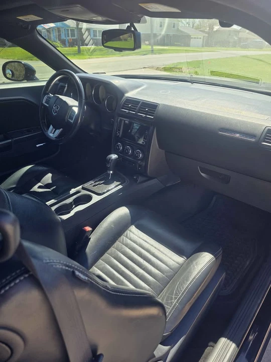 2011 Dodge Challenger 3rd Gen - Image 6 of 9