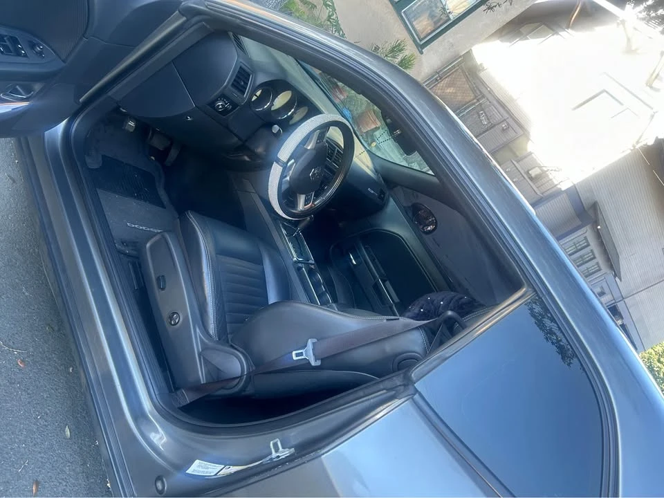 2011 Dodge Challenger 3rd Gen - Image 10 of 20