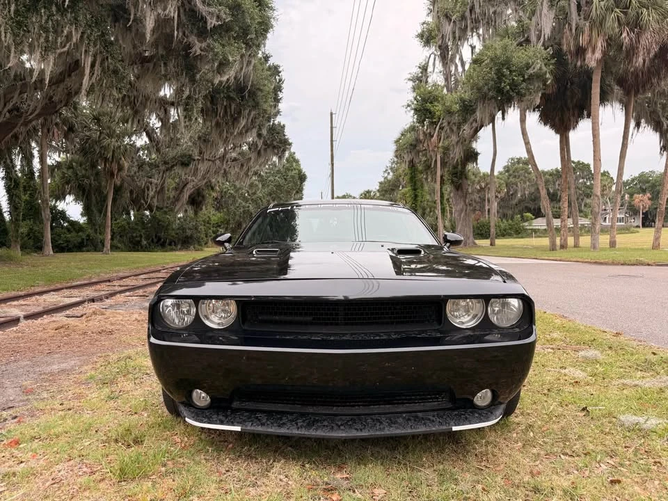 2011 Dodge Challenger 3rd Gen - Image 10 of 18