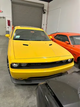 2011 Dodge Challenger SRT Super Sport