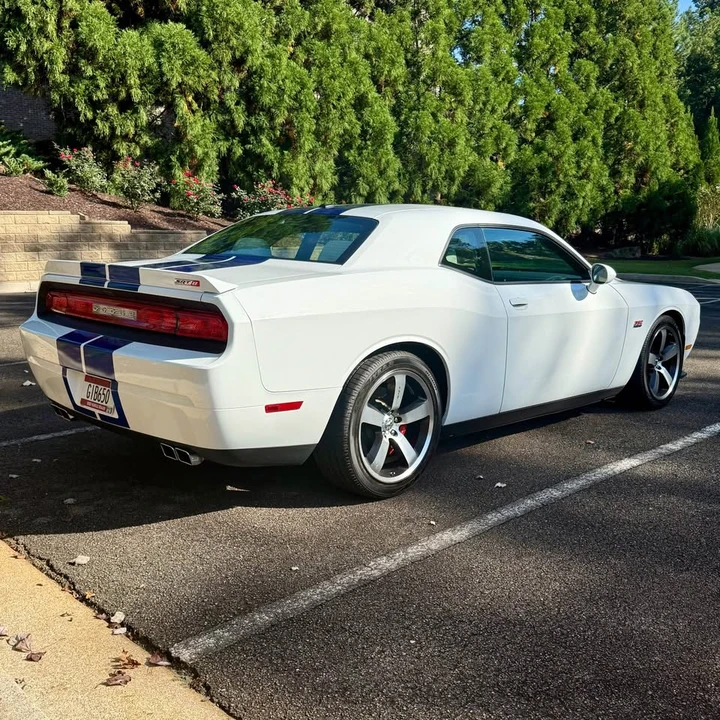 2011 Dodge Challenger SRT8 & 392 3rd Gen - Image 10 of 20