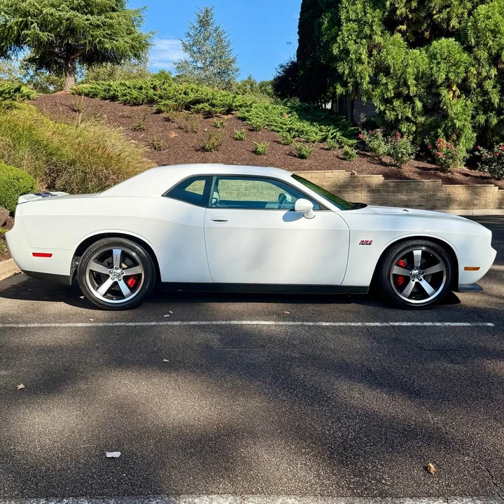 2011 Dodge Challenger SRT8 & 392 3rd Gen - Image 11 of 20