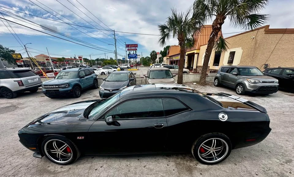2011 Dodge Challenger SRT8 & 392 3rd Gen - Image 7 of 19