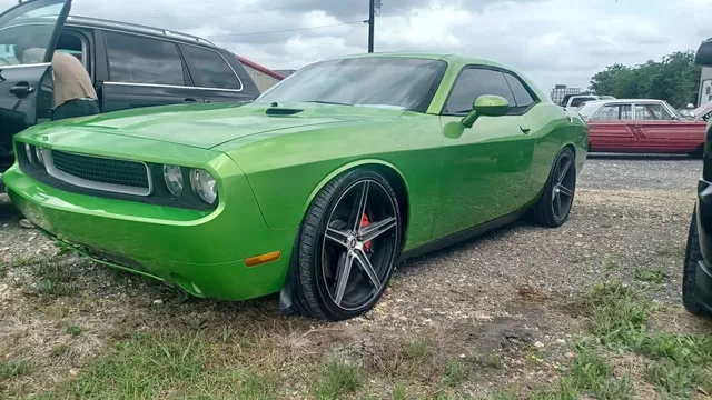 2011 Dodge Challenger SRT8 Coupe